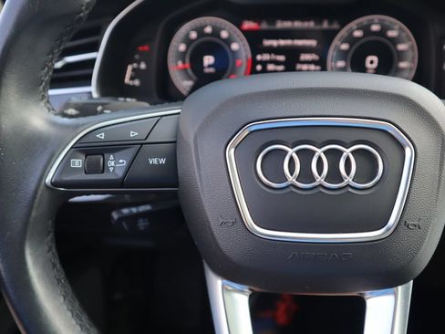 Used 2021 Audi Q7 2.0T Premium w/ Convenience Package AWD/4WD image 19