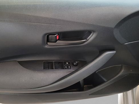 Used 2024 Toyota Corolla LE image 19