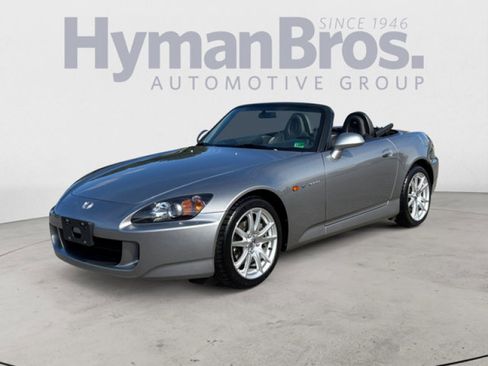 Used 2004 Honda S2000 image 7