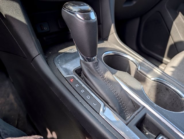 Used 2018 Chevrolet Equinox LT w/ LPO, Protection Package FWD image 22