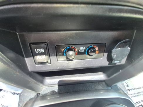Used 2016 Toyota 4Runner Limited AWD/4WD image 24