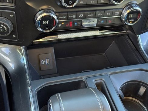 Certified 2021 Ford F150 Lariat w/ Equipment Group 502A High image 17