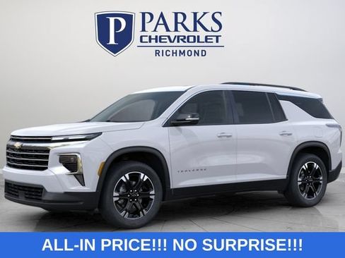 New 2027 Chevrolet Traverse LT FWD image 5