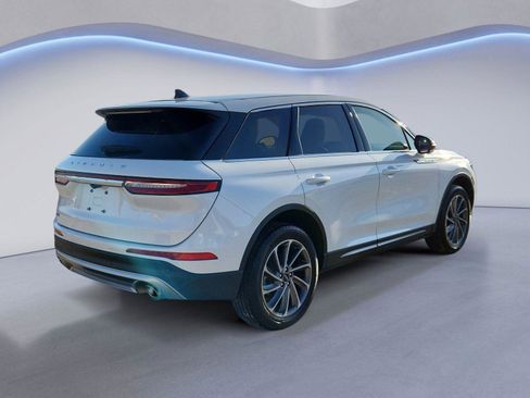 Used 2024 Lincoln Corsair FWD w/ Equipment Group 101A image 3