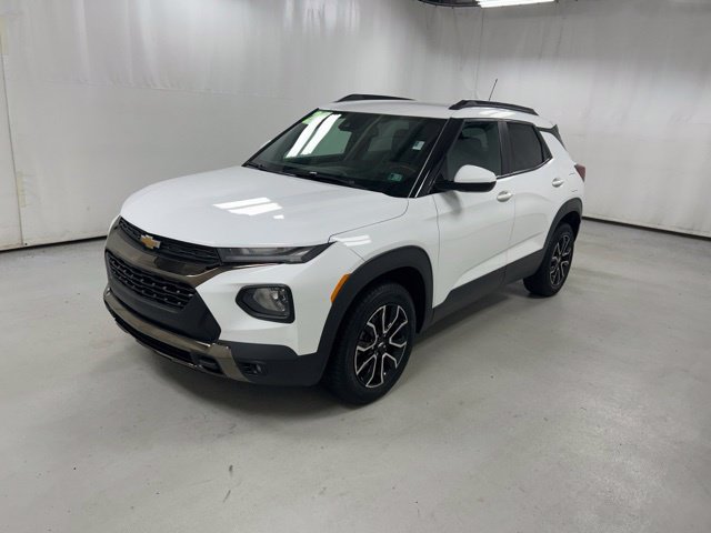 Used 2022 Chevrolet TrailBlazer ACTIV w/ Convenience Package AWD/4WD image 2