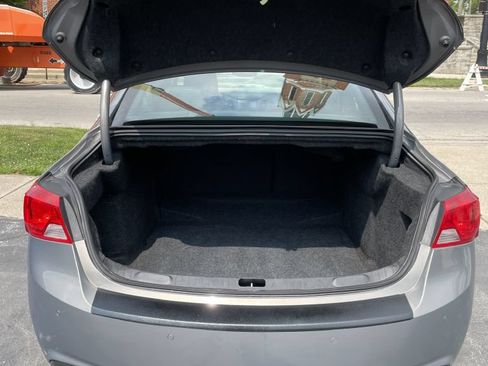 Used 2019 Chevrolet Impala Premier FWD image 12