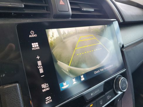 Used 2016 Honda Civic Touring image 25