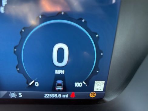 Used 2024 Ford F350 Platinum image 18