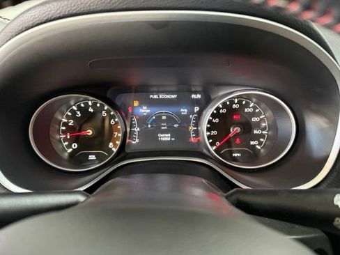 Used 2018 Jeep Compass Limited w/ Navigation Group AWD/4WD image 24