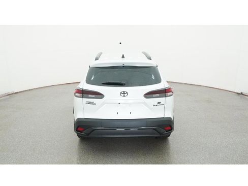 New 2026 Toyota Corolla Cross SE image 7