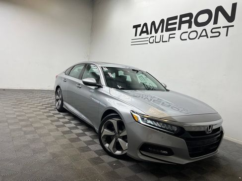 Used 2018 Honda Accord Touring image 1