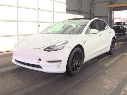 Used 2020 Tesla Model 3 Long Range image 5