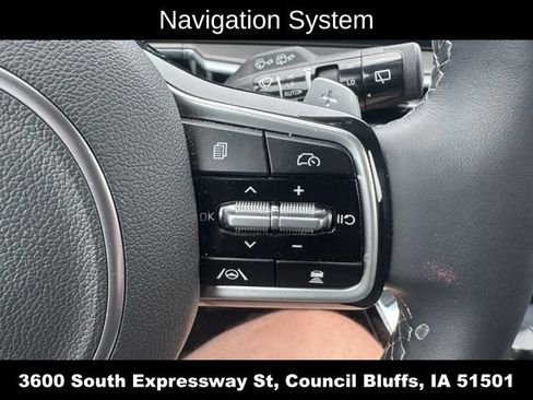 Used 2025 Kia Sorento SX AWD/4WD image 20