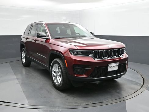 New 2025 Jeep Grand Cherokee Laredo X image 22
