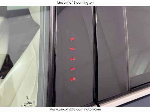 Used 2019 Lincoln MKC Reserve image 14