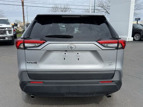 Used 2025 Toyota RAV4 LE image 15