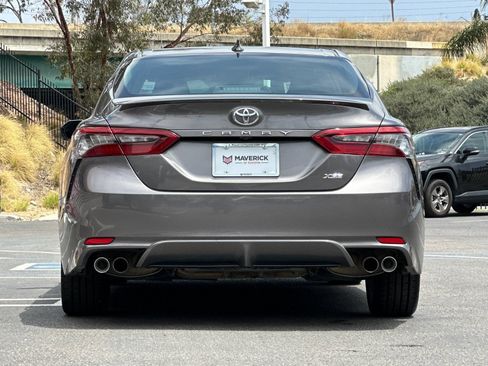 Used 2024 Toyota Camry XSE FWD image 4