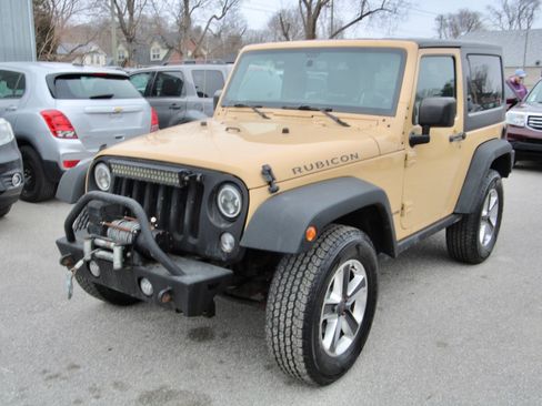 Used 2014 Jeep Wrangler Rubicon w/ Dual Top Group image 2