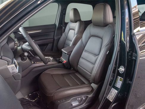 Used 2025 MAZDA CX-5 Signature image 10