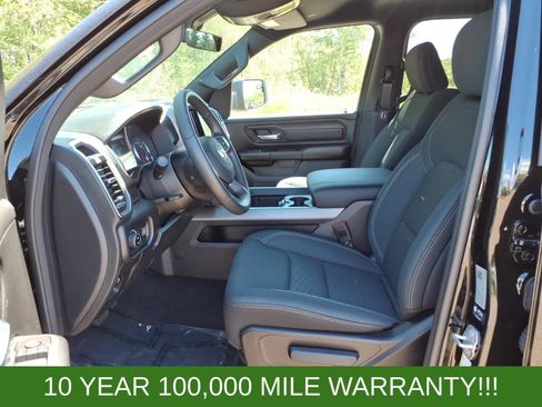 New 2026 RAM 1500 Express AWD/4WD image 11