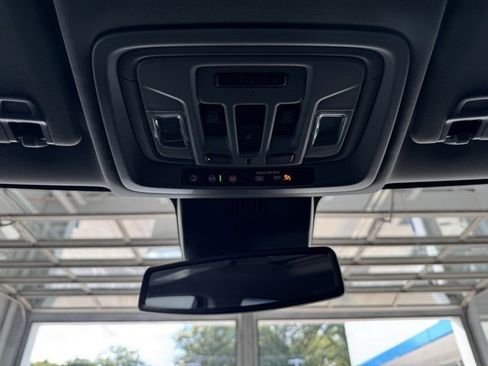 Used 2022 GMC Sierra 1500 Denali image 23