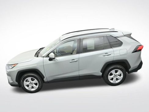 Used 2021 Toyota RAV4 XLE FWD image 25