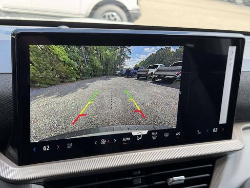 New 2026 Ford Explorer Active w/ Active Comfort Package AWD/4WD image 4