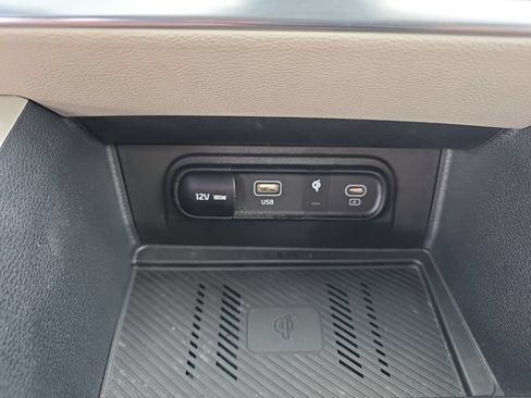 Used 2023 Kia Sportage EX FWD image 21