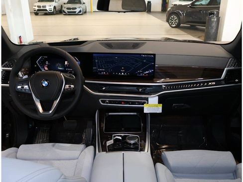 Used 2026 BMW X5 sDrive40i w/ Climate Comfort Package RWD image 18