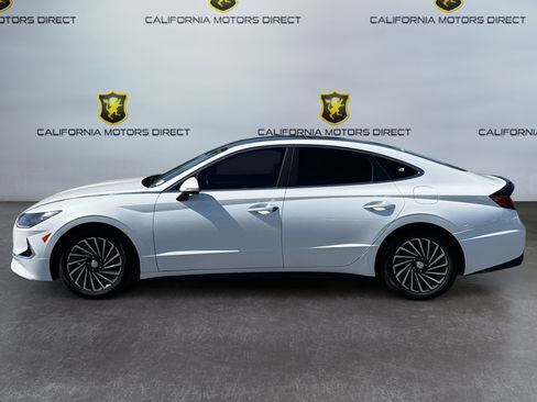 Used 2021 Hyundai Sonata Limited w/ Cargo Package FWD image 2