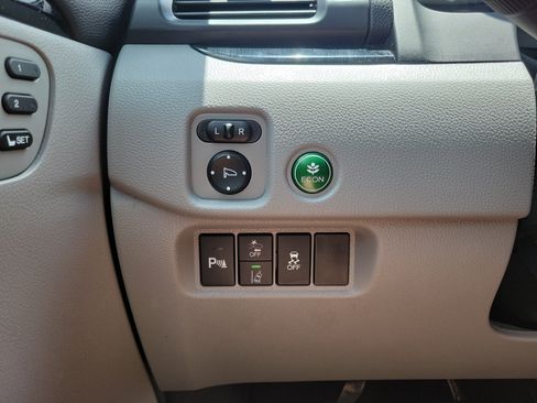 Used 2020 Honda Pilot Touring image 21