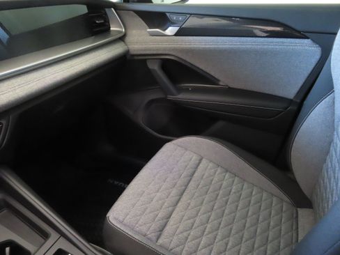 New 2025 Volkswagen Tiguan S image 21