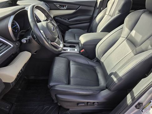 Used 2022 Subaru Ascent Limited w/ Technology Package image 28