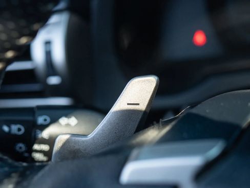 Used 2014 Lexus IS 350 w/ F Sport Package image 38