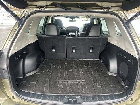 Used 2022 Subaru Forester Limited image 21