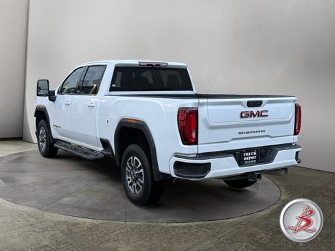 Used 2022 GMC Sierra 2500 AT4 w/ Gooseneck/5TH Wheel Package image 5