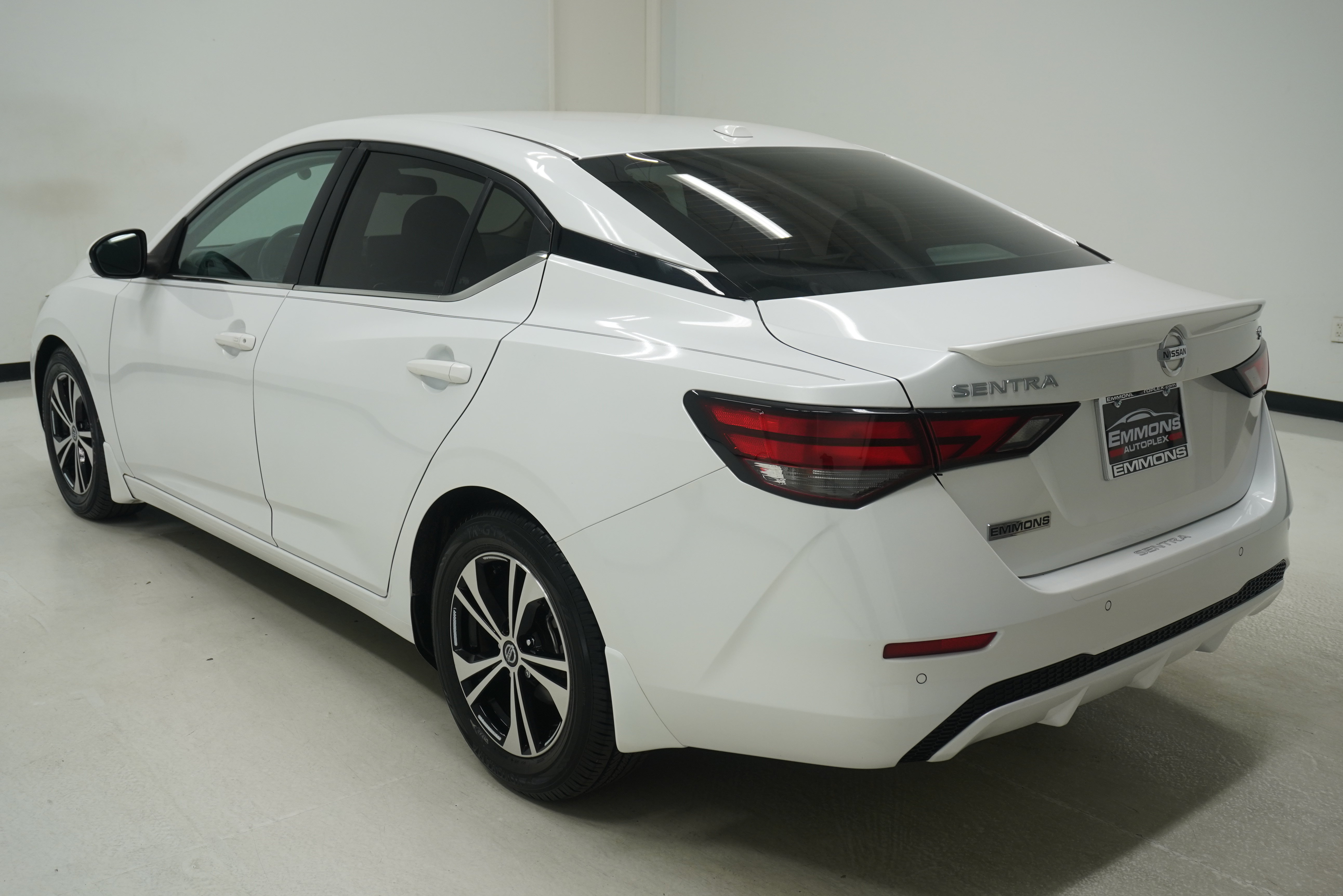 Used 2021 Nissan Sentra SV FWD image 6