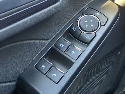 Used 2025 Ford Escape ST-Line FWD image 21