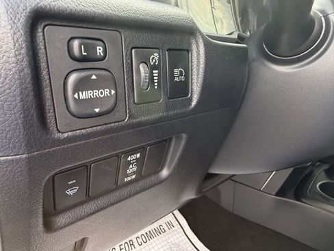Certified 2021 Toyota 4Runner SR5 Premium AWD/4WD image 16