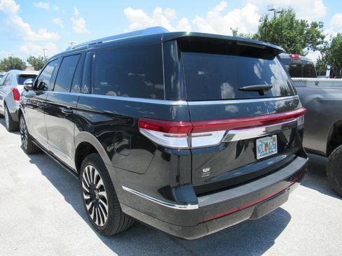 Used 2023 Lincoln Navigator L Black Label AWD/4WD image 6