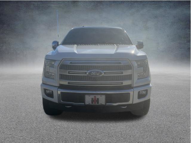 Used 2017 Ford F150 Platinum w/ Equipment Group 701A Luxury AWD/4WD image 3
