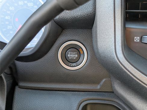 Used 2024 RAM 3500 Tradesman w/ Chrome Appearance Group image 23