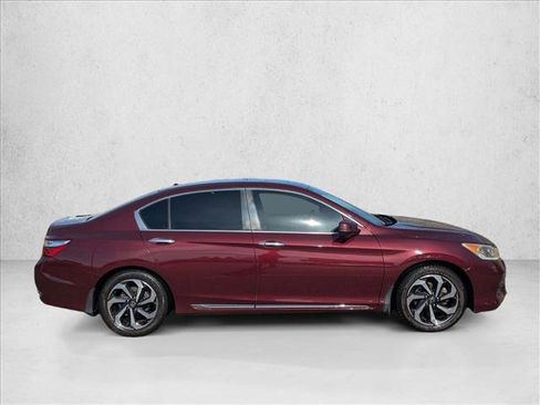 Used 2017 Honda Accord EX-L image 5