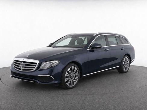 Used 2019 Mercedes-Benz E 450 4MATIC Wagon image 3