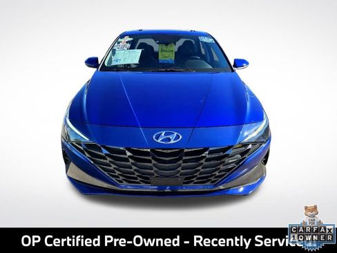 Used 2023 Hyundai Elantra Limited FWD image 2