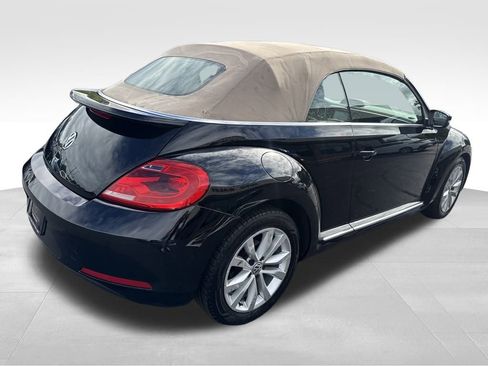 Used 2014 Volkswagen Beetle TDI image 5