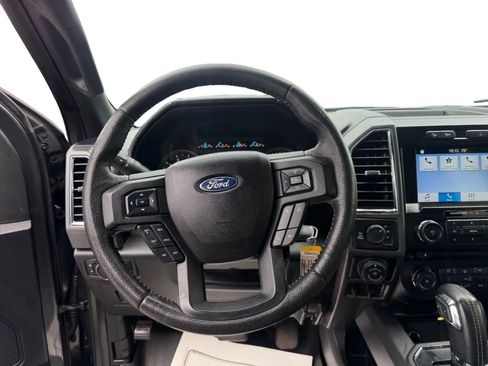 Used 2016 Ford F150 XLT w/ Equipment Group 302A Luxury AWD/4WD image 15