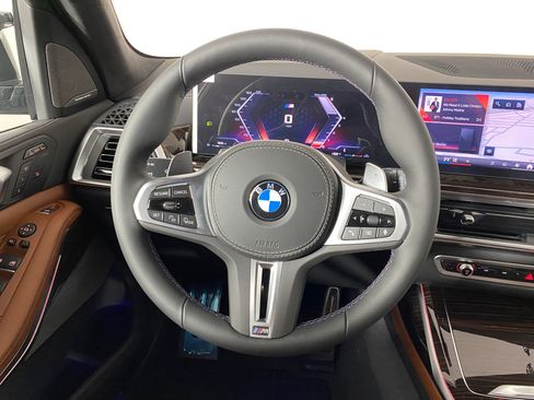 New 2026 BMW X7 M60i image 14