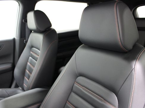 Used 2025 Honda CR-V Sport-L image 4