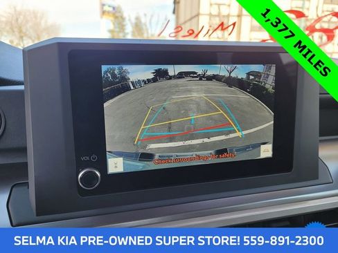 Used 2025 Toyota Tacoma SR5 image 18